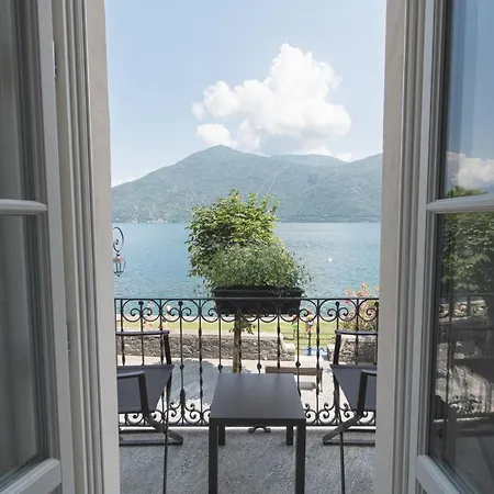 Bed and breakfast Rivalago 4*