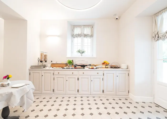 Rivalago Bed & Breakfast